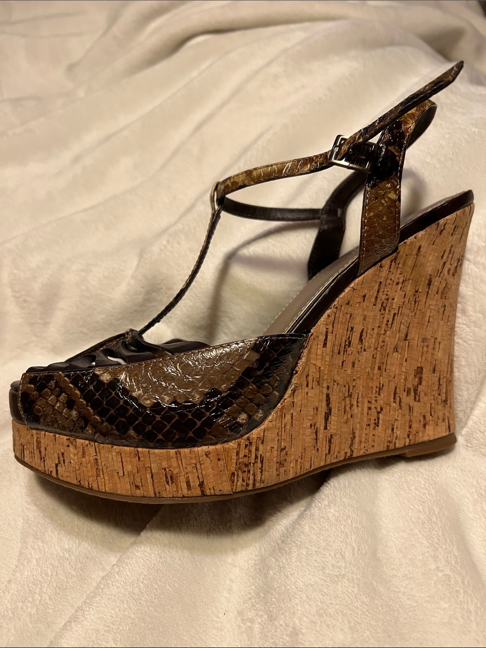 Fergie leather snakeskin pattern T-Strap Wedge Sandals